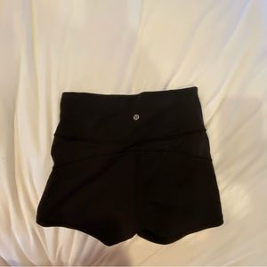 lululemon black biker shorts